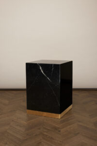 Quebec Side Table – Black Marquina Marble