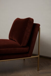 April Lounge Chair – Sangria